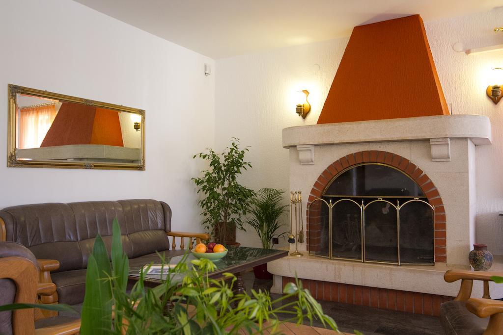 Villa Sveta Eufemija - Bed And Breakfast Ровинь Экстерьер фото